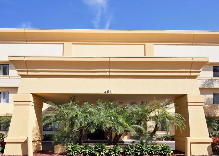 La Quinta By Wyndham Tampa Fairgrounds - Casino
