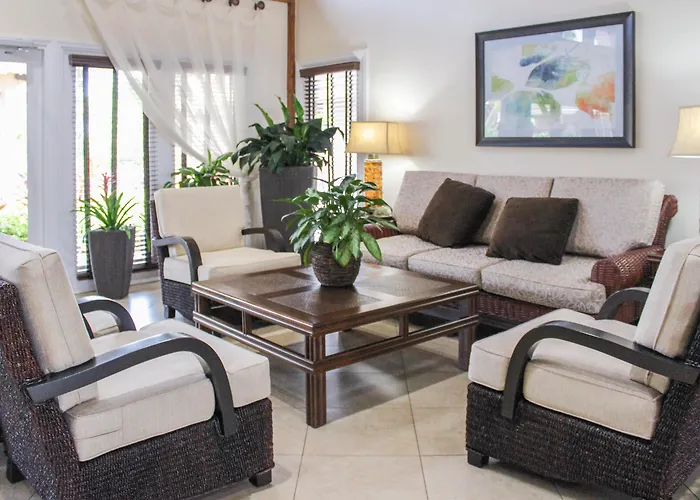 Hilton Vacation Club Polynesian Isles Kissimmee Hotel