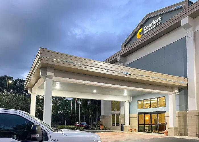 Comfort Inn & Suites Sarasota I75