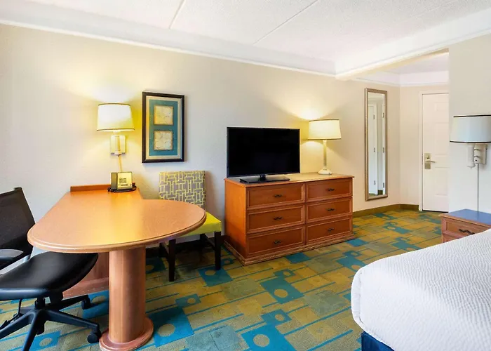 La Quinta By Wyndham Ft. Lauderdale Plantation Hotel
