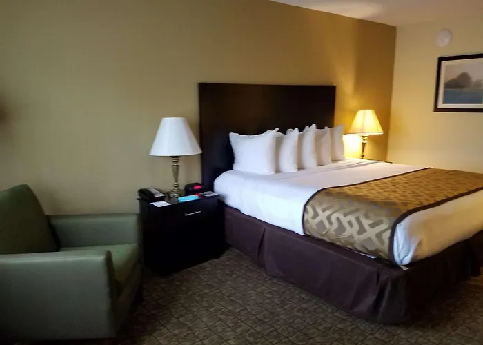 Best Western Crossroads Inn