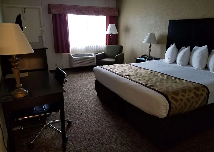 Best Western Crossroads Inn DeFuniak Springs