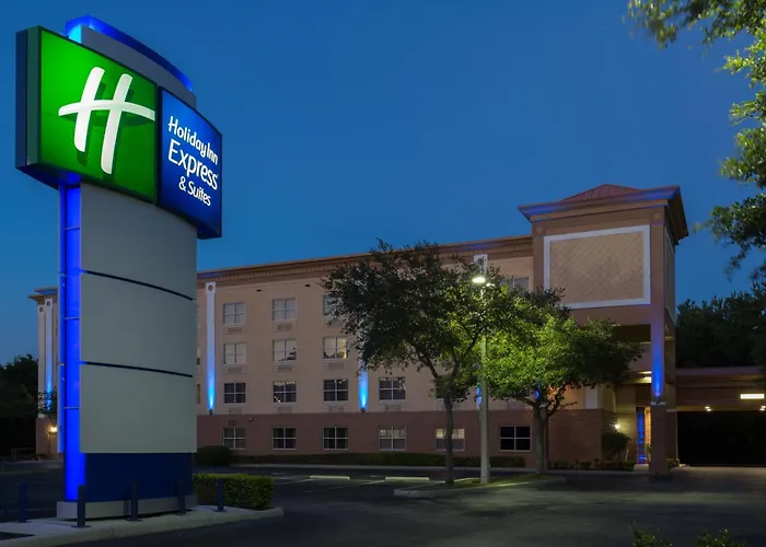 Holiday Inn Express & Suites Plant City By Ihg