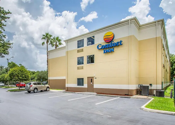 Comfort Inn & Suites Deland - Near University