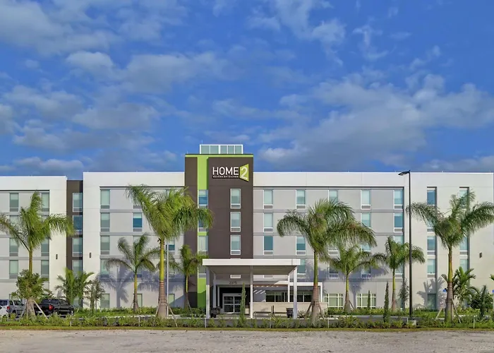 Home2 Suites By Hilton West Palm Beach Airport Cloud Lake