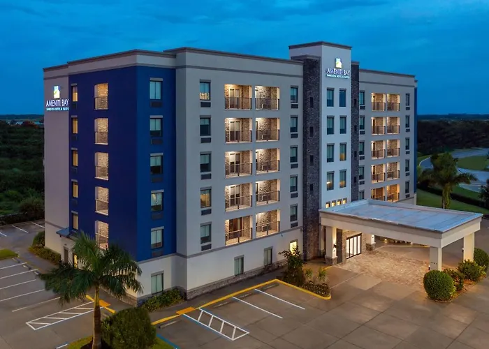 Ameniti Bay - Best Western Signature Collection Fruitville