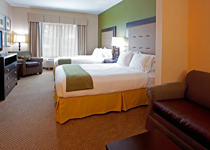 Holiday Inn Express & Suites - Atlantic Beach By Ihg