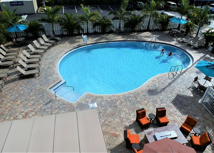 Spark By Hilton Sarasota Siesta Key Gateway Point O'Rocks