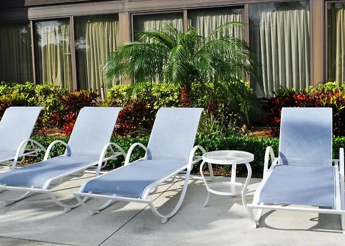 Holiday Inn Express Boca Raton - West By Ihg
