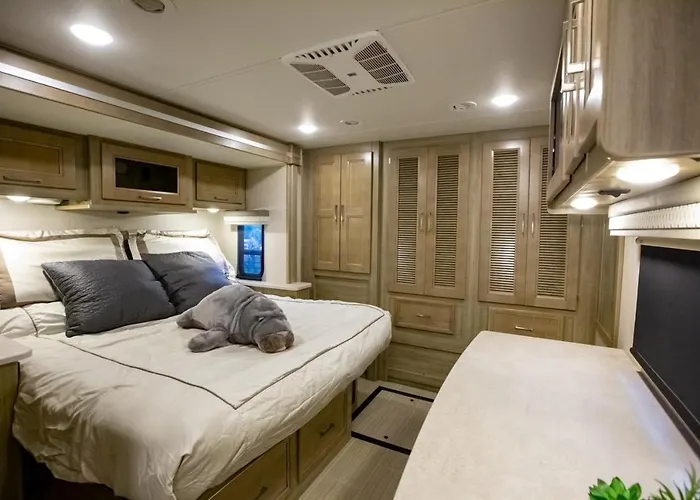River Safaris, Stationary Class A Motorcoach, Old