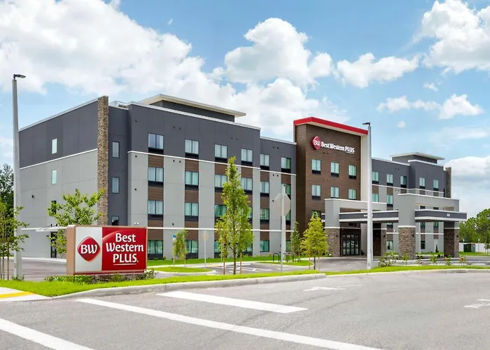 Best Western Plus Winter Haven Inn & Suites