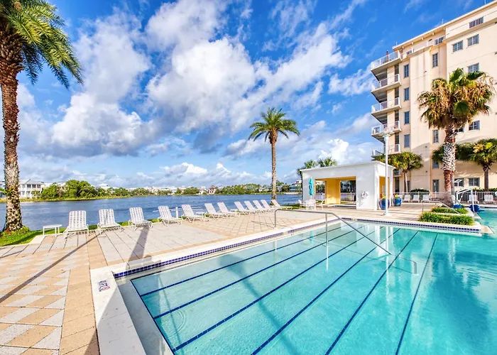 Carillon Beach Resort Inn