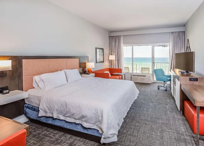 Hampton Inn Pensacola Beach