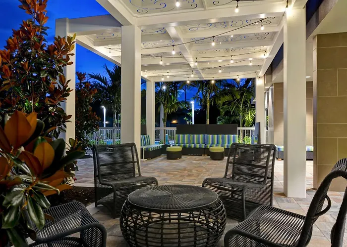 Home2 Suites By Hilton Naples I-75 Pine Ridge Road Vineyards