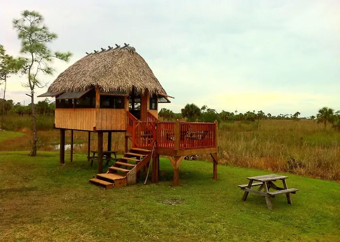 Everglades Chickee Cottage & Bungalow - Ochopee
