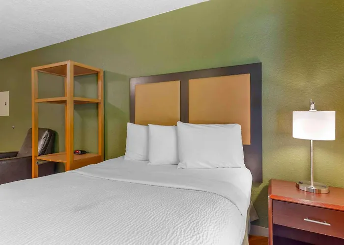 Extended Stay America Select Suites - Orlando - Maitland - Summit Tower Blvd Altamonte Springs
