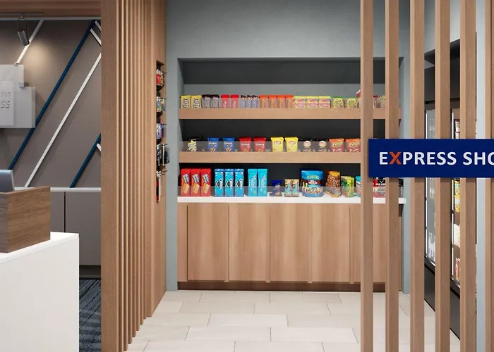 Holiday Inn Express & Suites Tampa Stadium - Airport Area By Ihg