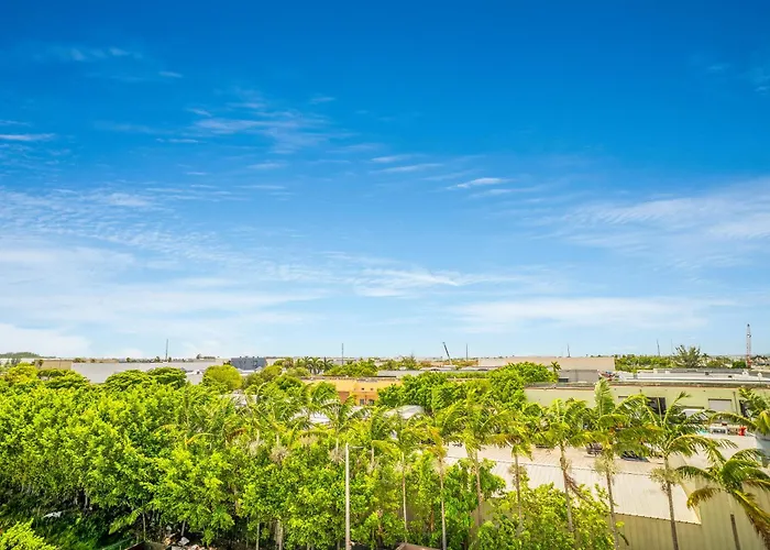South River Suites Hialeah Gardens