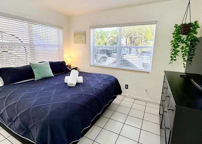 Southwinds Inn By The Gold Nests Hollywood