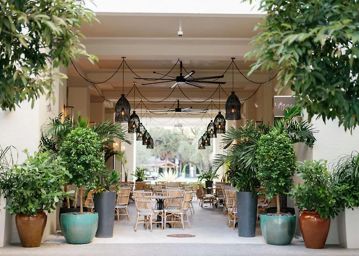 Thesis Hotel Miami Coral Gables, Curio Collection By Hilton