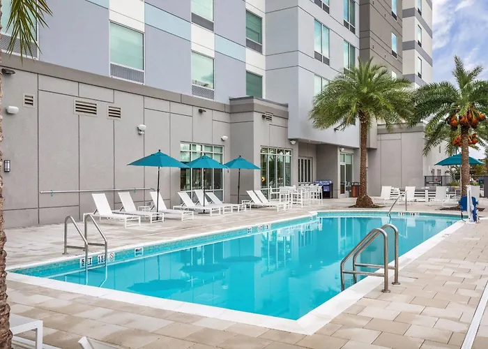 Towneplace Suites By Marriott Southwest Near Universal