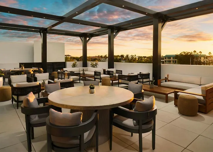 Ac Hotel By Marriott Naples 5Th Avenue