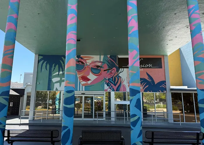 Envision Hotel Miami International Airport Medley