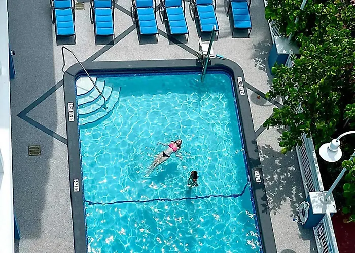Solara Surfside Hotel