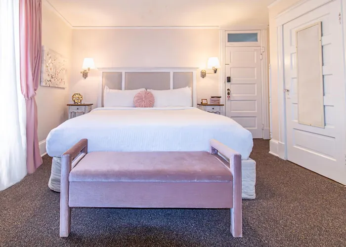 Inn On Charlotte Boutique Hotel St. Augustine