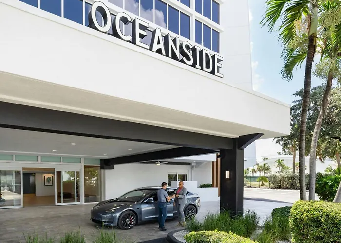 Courtyard By Marriott Oceanside Beach