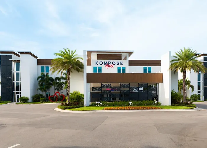 Kompose Boutique Resort @ Theme Parks