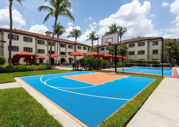 Hawthorn Extended Stay By Wyndham Naples Vineyards