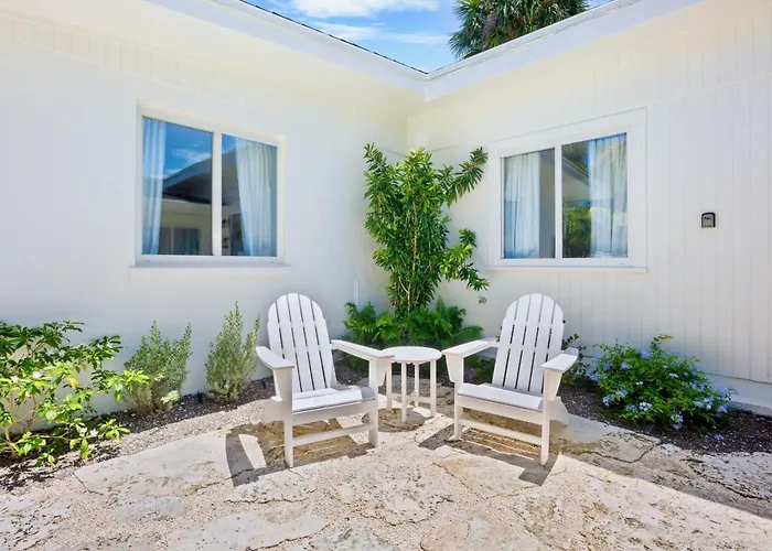Driftwood Villas At Anna Maria Island Inn