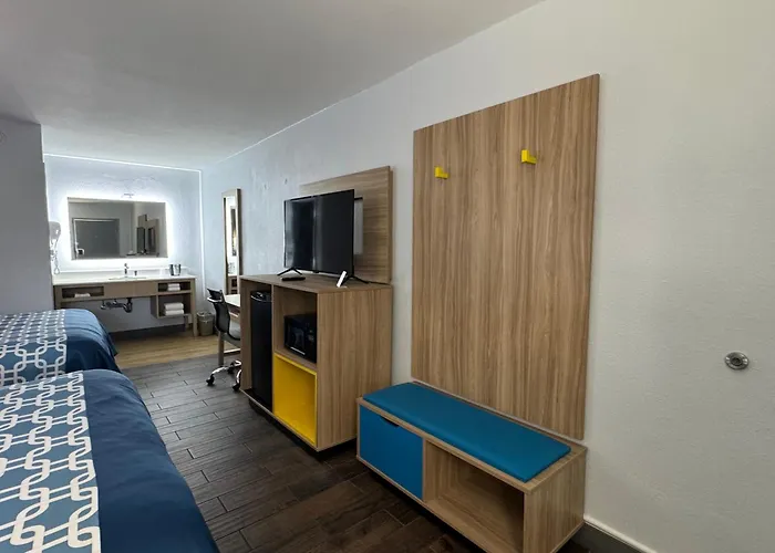 Travelodge By Wyndham Gainesville
