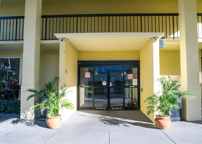Quality Palm Beach International Airport