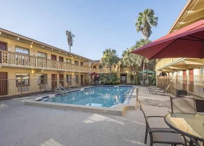 Red Roof Inn Tampa Bay - St. Petersburg