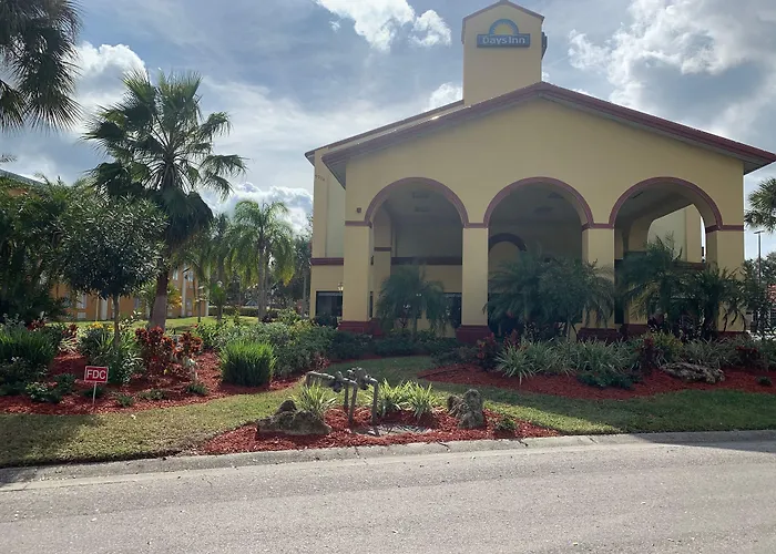 Days Inn By Wyndham Sarasota I-75