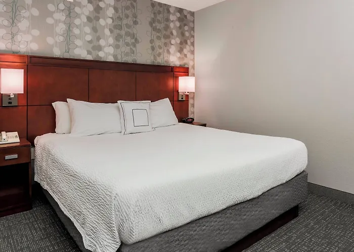 Courtyard By Marriott Orlando Lake Mary North Heathrow