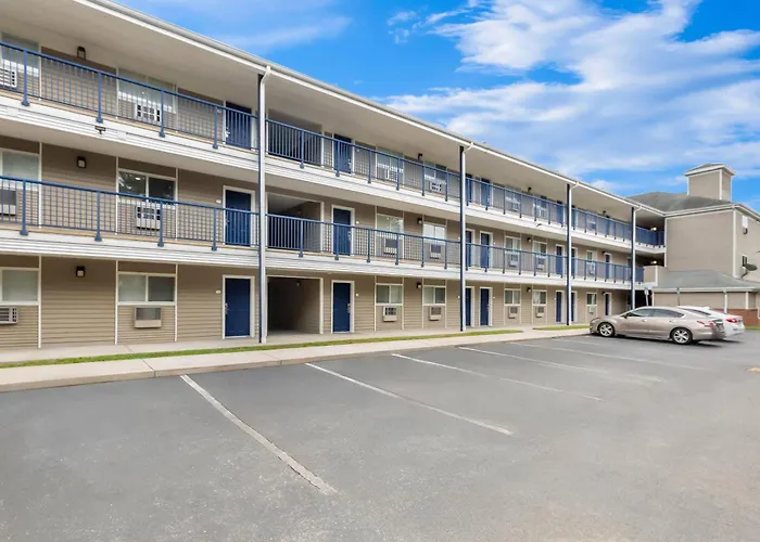 Birch Hill Suites - Lakeland