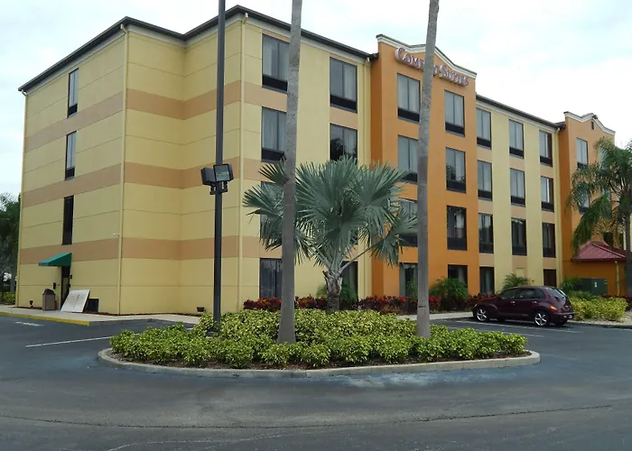 Comfort Suites Tampa - Brandon Heartland