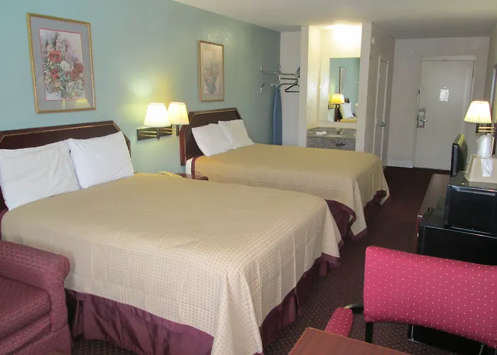 Regency Inn Near Boardwalk & Hurlburt Field Fort Walton Beach