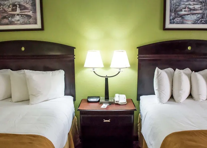 Quality Inn Chipley I-10 At Exit 120