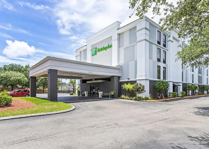 Holiday Inn - St. Petersburg West By Ihg