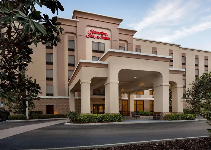 Hampton Inn & Suites
