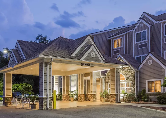 Microtel Inn & Suites By Wyndham Jacksonville Airport