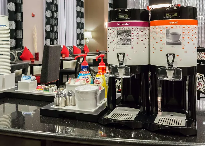 Hampton Inn & Suites Orlando-John Young Parkway/South Park Williamsburg