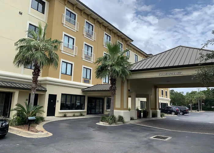 Comfort Inn & Suites Fort Walton Beach - Destin West