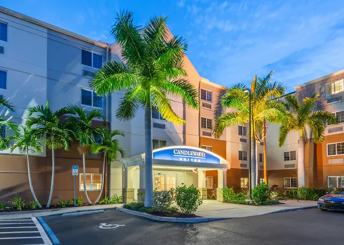 Candlewood Suites Fort Myers/Sanibel Gateway By Ihg