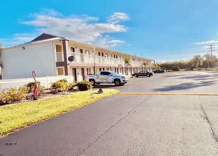 Flamingo Motel Okeechobee