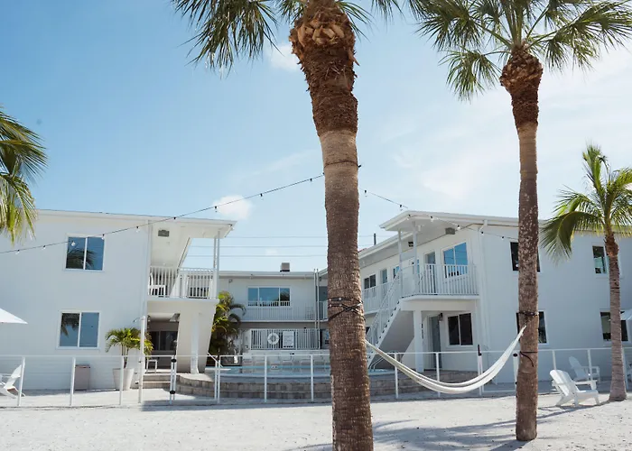 The Molloy - A Boutique Beach Resort St. Pete Beach